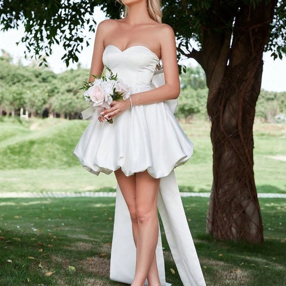 White Preppy Womens Big Bow Back Tube Wedding Dress - Picture 4 of 5